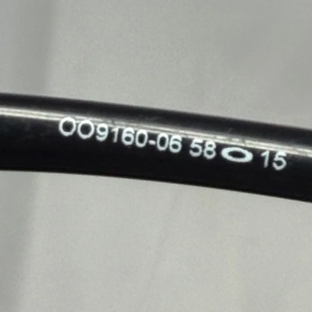 Oakley beckon sunglasses
